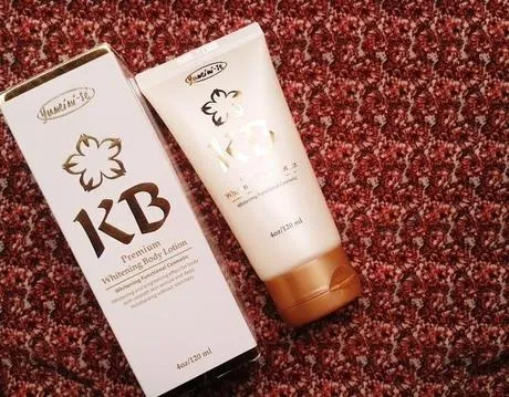 30836 skin hydration illustration