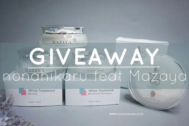 30895 confident smile