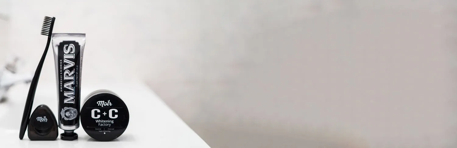 31055 brushing teeth